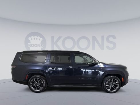 Used 2024 Jeep Grand Wagoneer L Series III w/ Quick Order Packagew 28T AWD/4WD image 8