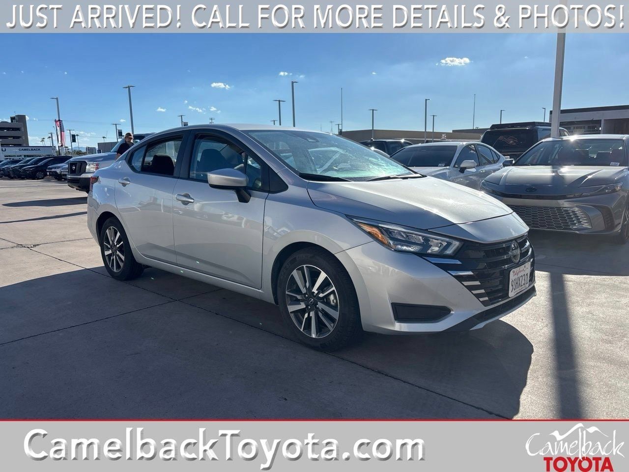 Used 2025 Nissan Versa SV FWD image 1