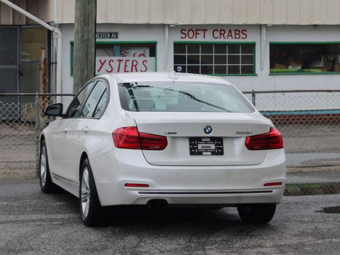 Used 2016 BMW 328i xDrive Sedan w/ Technology Package AWD/4WD image 6