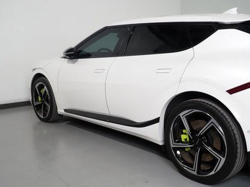 Used 2023 Kia EV6 GT image 58
