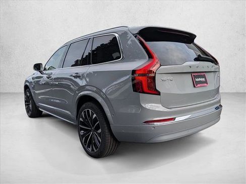 New 2026 Volvo XC90 T8 Ultra image 9