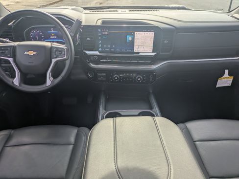 Used 2024 Chevrolet Silverado 2500 LTZ w/ LTZ Premium Package image 15