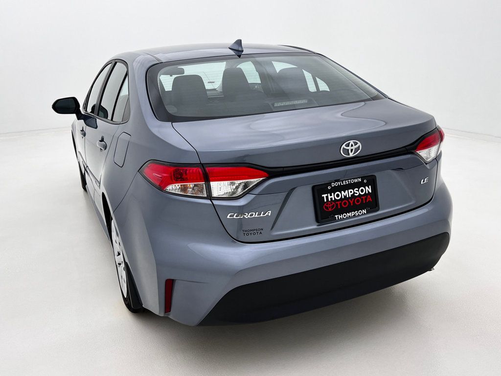 Used 2025 Toyota Corolla LE FWD image 8
