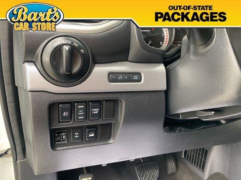 Used 2017 Nissan Titan PRO-4X AWD/4WD image 29