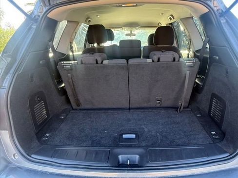 Used 2020 Nissan Pathfinder S image 24