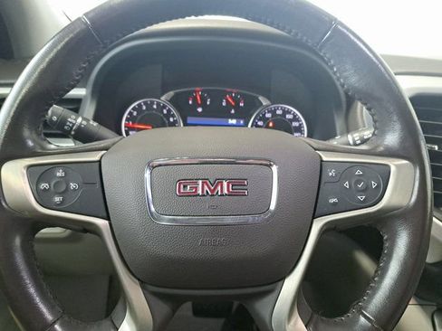 Used 2020 GMC Acadia SLT w/ Premium Package image 10