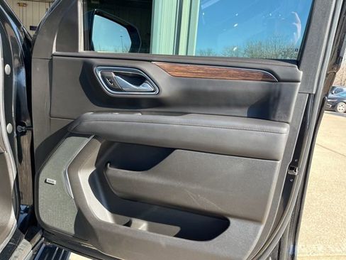 Used 2021 Chevrolet Tahoe High Country w/ Premium Package 2 image 17