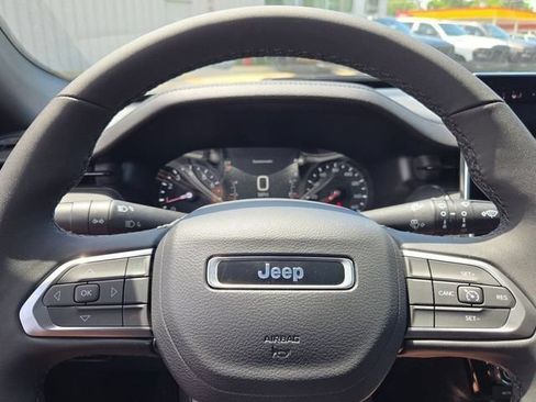 New 2026 Jeep Compass Latitude AWD/4WD image 36