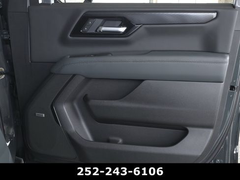 Used 2026 GMC Yukon AT4 w/ AT4 Premium Plus Package AWD/4WD image 50