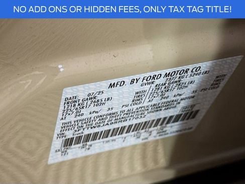 New 2025 Ford Maverick XLT w/ XLT Luxury Package image 30