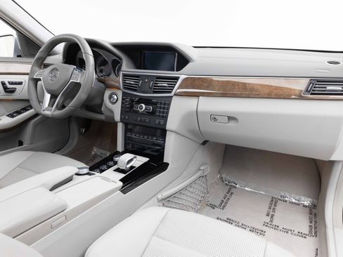 Used 2012 Mercedes-Benz E 63 AMG Wagon image 2