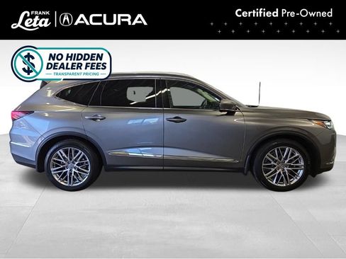 Used 2023 Acura MDX SH-AWD w/ Advance Package image 6