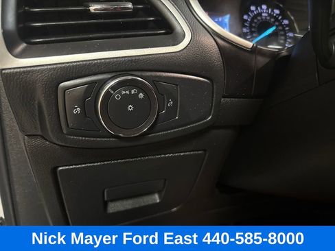Used 2017 Ford Edge SEL w/ Equipment Group 201A image 22