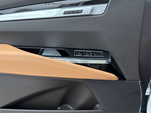 New 2025 Cadillac Escalade ESV Premium Luxury image 17