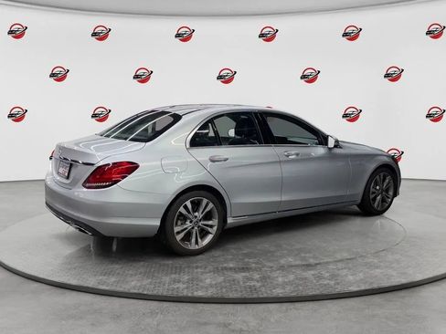 Used 2020 Mercedes-Benz C 300 Sedan image 5