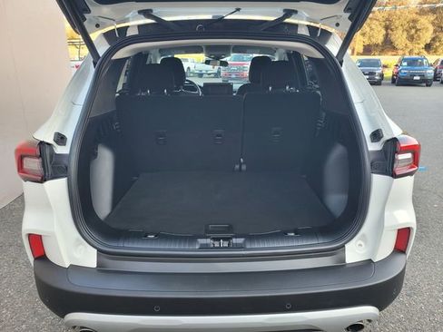 Certified 2023 Ford Escape Active w/ Tech Pack #2 image 8