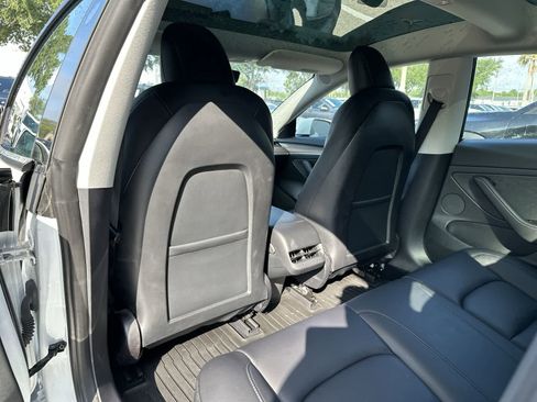 Used 2023 Tesla Model 3 Performance AWD/4WD image 17