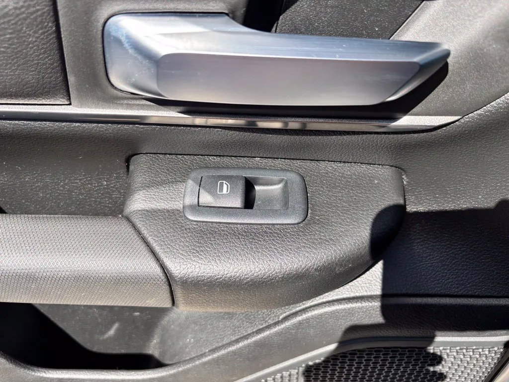 Used 2019 RAM 1500 Sport w/ Level 2 Equipment Group AWD/4WD image 26