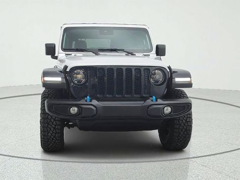 Used 2024 Jeep Wrangler Unlimited AWD/4WD image 2