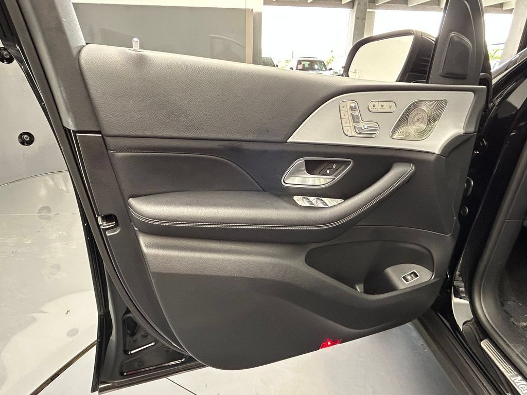 Used 2026 Mercedes-Benz GLE 350 4MATIC image 48