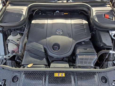 Certified 2025 Mercedes-Benz GLE 450 4MATIC Coupe image 10