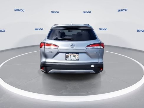 Used 2024 Toyota Corolla Cross LE image 8