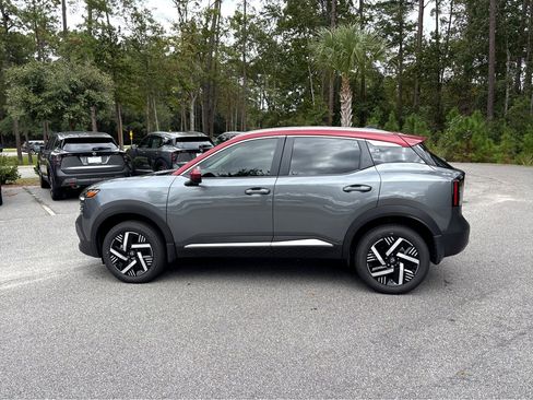 New 2026 Nissan Kicks SV image 29