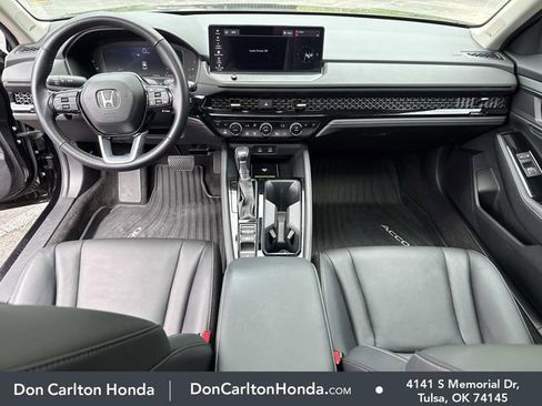 Used 2024 Honda Accord Touring image 21