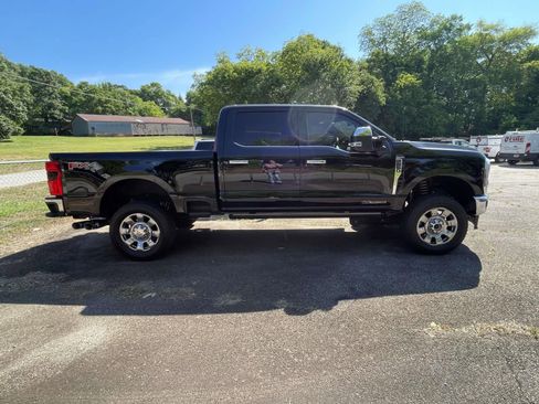Used 2024 Ford F250 King Ranch w/ Chrome Package AWD/4WD image 10