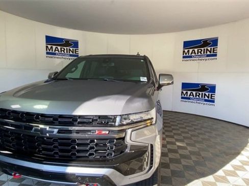 Used 2021 Chevrolet Tahoe Z71 w/ Z71 Signature Package image 5