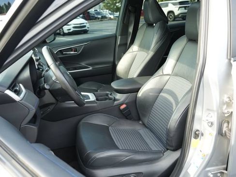 Used 2021 Toyota RAV4 XSE w/ XSE Grade Weather Package AWD/4WD image 24