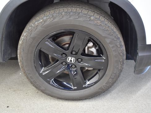 Used 2023 Honda Ridgeline Black Edition image 39