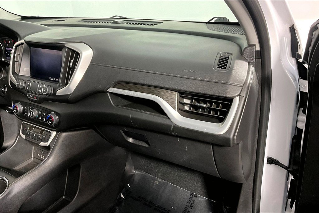 Used 2023 GMC Terrain SLT w/ Elevation Edition FWD image 16