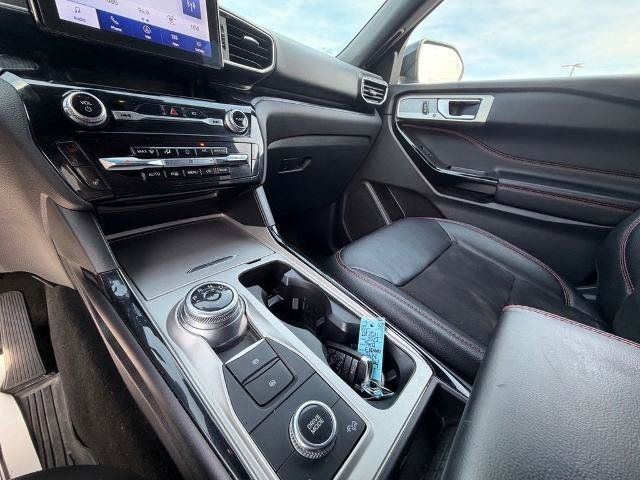 Certified 2023 Ford Explorer ST-Line AWD/4WD image 33