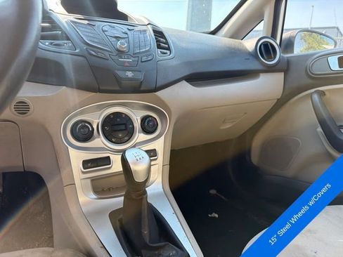 Used 2016 Ford Fiesta SE FWD image 10