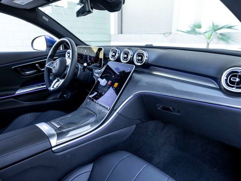 Used 2024 Mercedes-Benz CLE 300 4MATIC Coupe image 23