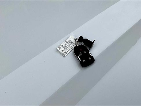 Used 2021 GMC Sierra 1500 Elevation image 13