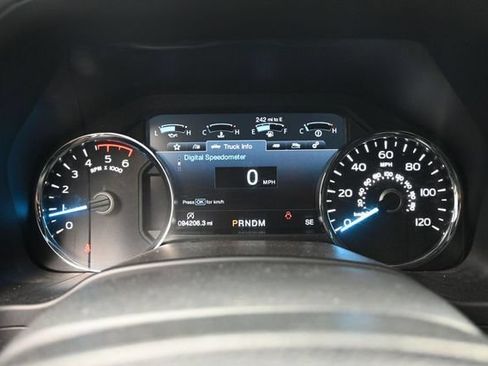 Used 2019 Ford F150 Lariat w/ Equipment Group 502A Luxury AWD/4WD image 26