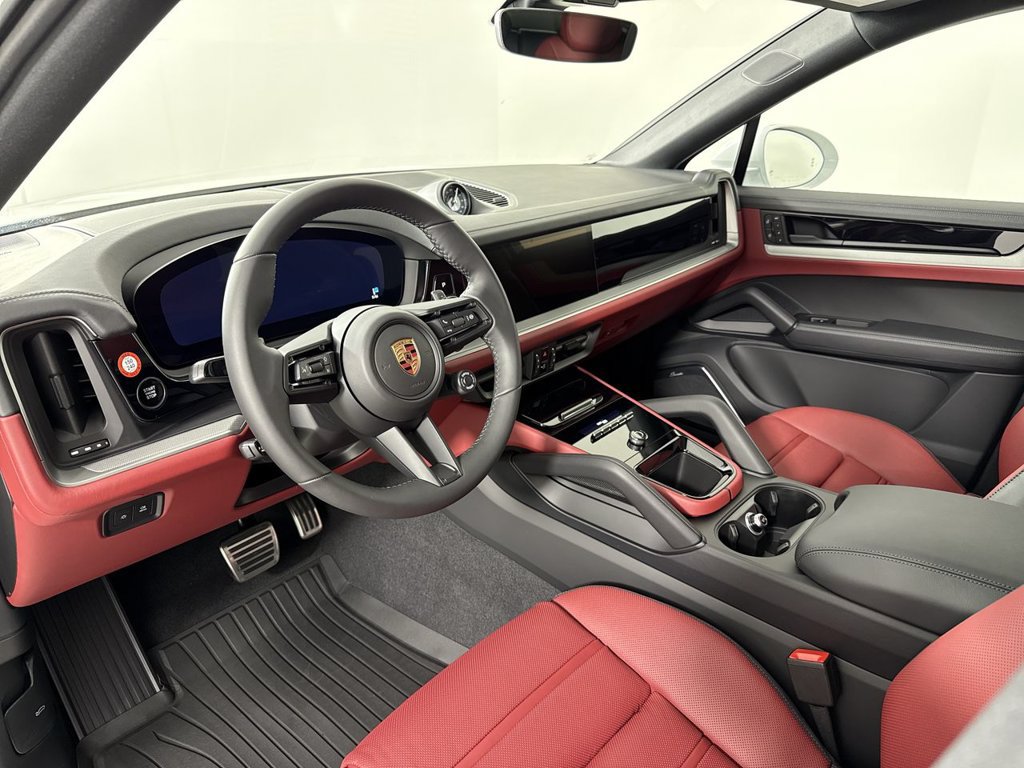 Certified 2026 Porsche Cayenne S AWD/4WD image 4