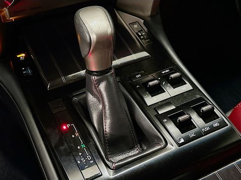 Used 2021 Lexus GX 460 Luxury w/ Accessory Package image 25