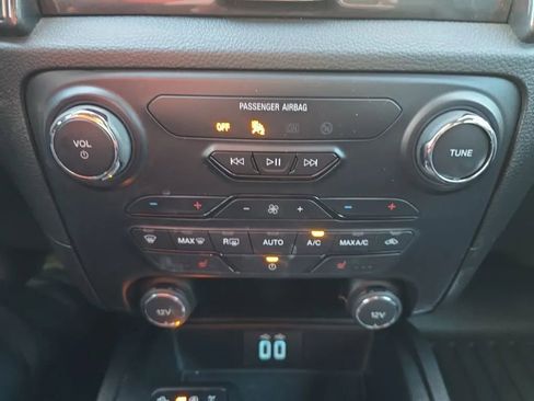 Used 2021 Ford Ranger Lariat w/ Equipment Group 501A High image 35