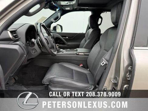 Used 2023 Lexus LX 600 4WD w/ Interior Upgrade Package image 29