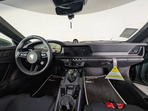 New 2026 Porsche 911 GT3 image 19