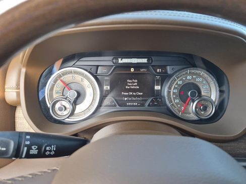 Used 2021 RAM 1500 Limited AWD/4WD image 25