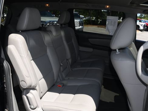 Used 2017 Honda Odyssey EX-L image 20