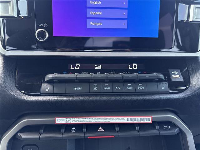Used 2025 Toyota Tundra SR5 w/ SR5 Premium Package AWD/4WD image 14