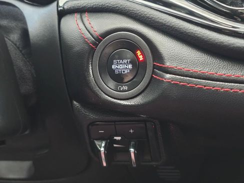 Used 2024 Dodge Durango GT image 33