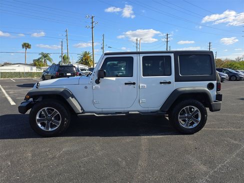 Used 2015 Jeep Wrangler Unlimited Sport w/ Quick Order Package 24S image 6