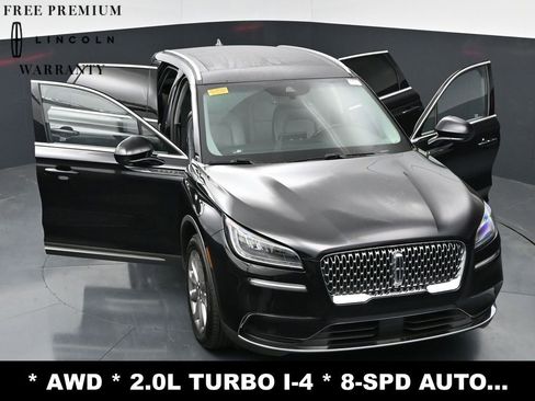 Used 2021 Lincoln Corsair AWD w/ Premium Package image 34