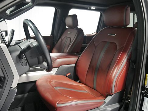 Certified 2022 Ford F250 Platinum image 10